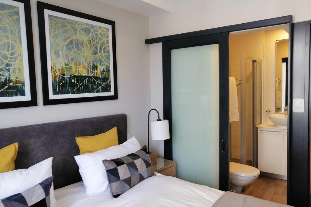 Regency Apartment Hotel Menlyn Преторія Екстер'єр фото